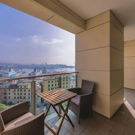 5 Stars Sea View Apartment