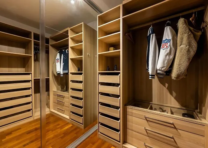 5 Stars Sea View Genova